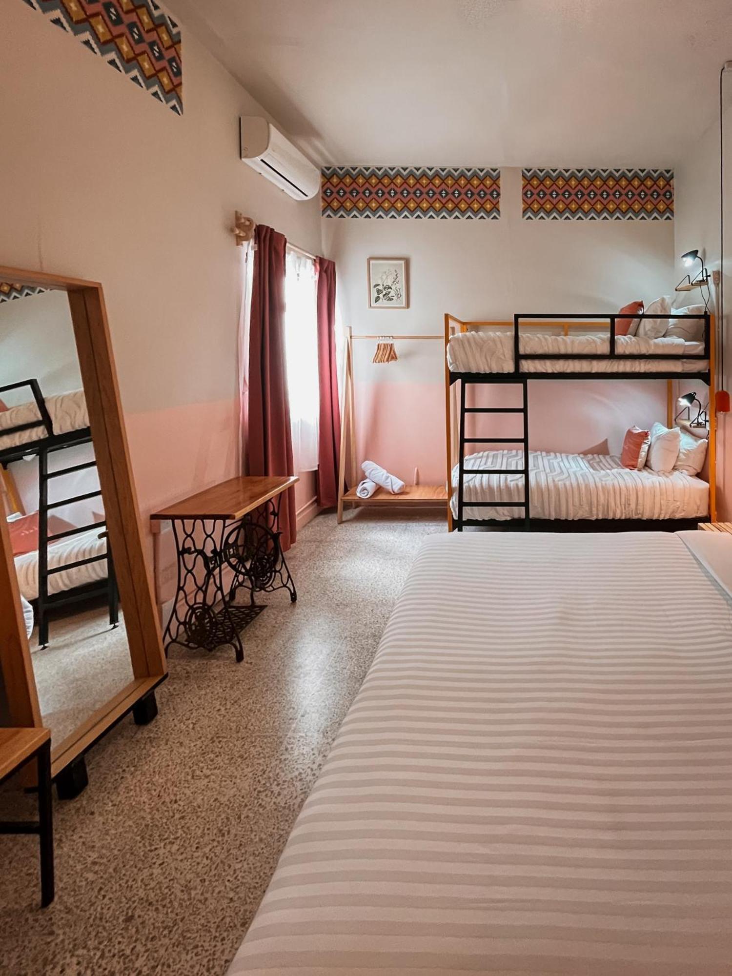 Selina Oaxaca Hotel Стая снимка